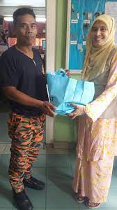 Adakah benar janda meletup kita iaitu daphne iking dah masuk islam. Se9enzskaoox9m