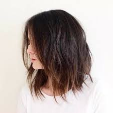 Les coupes courtes et les coupes mi longues mettent en valeur le cou. Idee Tendance Coupe Coiffure Femme 2020 2021 Cheveux Mi Longs 40 Coupes Tendance 2016 Coiffure Simple Et Facile Flashmode Belgium Leading Inspiration Fashion Culture Lifestyle Magazine