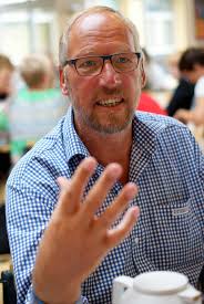 Unge får længere tid til uddannelses-valg