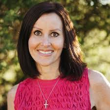 Susan Hammack's Instagram, Twitter & Facebook