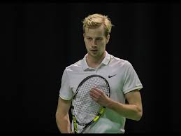 Find detailed results for botic van de zandschulp by changing any criteria below, or search for another player by adding a new name to the name box Enorme Stunt Van De Zandschulp In Kwalificaties Youtube