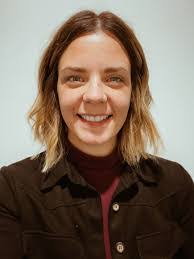 Mel Johns's Instagram, Twitter & Facebook