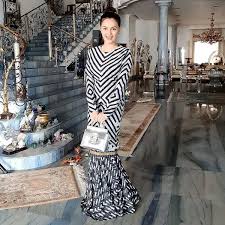 Cik ayob abdullah married first name hj che mat in after 1994. 14 Istana Sultan Kehidupan Kerabat Malaysia Yang Mewah Belaka