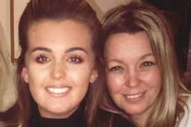 Fundraiser for Hope Stringer by Beth Commins : Beth & Leanne run the  Windsor Half for Hope's Fund