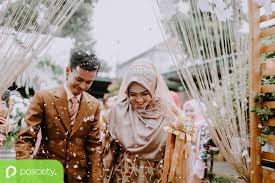 5 tujuan pernikahan dalam islam agar menjadi pedoman bagi kaum muslim untuk tidak salah langkah dalam menikah. Konsep Pernikahan Sederhana Budget Seadanya Kebahagian Full