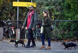 Some of whom she worked together with on some projects in the past. Game Of Thrones Emilia Clarke Daenerys Is Dating Black Man Pics Latest News Post