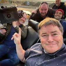 Mike brewer fans official