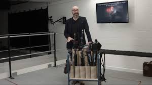 How To Make Your Own Diy Mobile Light Stand Storage Cart Diy Photography