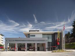 Fire Station 32 Wins Leed Platinum While Making The Most Of A Tight Site Bohlin Cywinski Jackson Designed The Fire Station Factory Architecture Architecture