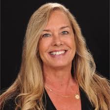 Carol Fiola's Instagram, Twitter & Facebook