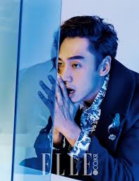 Lee kwang soo's compilation of catwalk that shows his modeling skills. November 2015 Elle Lee Kwang Soo Interview The Sunny Town