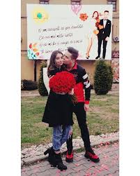 Tu vlogger ce fani poti avea? Selly Biography Age Net Worth In Relation Nationality Childhood Photos Youtube Vloggers Most Popular Videos