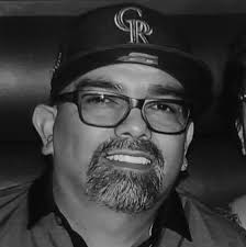 Danielle Sisneros and Justin Sisneros' Wedding Website