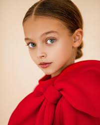 Perfection 1🖤 or 2♥️❔