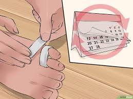 How To Tape A Broken Pinky Toe Pinky Toe Broken Toe Fractured Toe