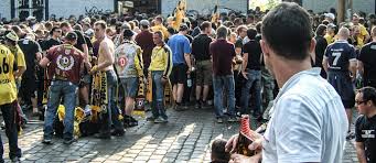 Weitere ideen zu dynamo dresden, dynamo, dresden. Dynamo Dresden 2004 Bis 2018 Initialzundungen Irre Spiele Und Camouflage Alarm Turus Net Magazin