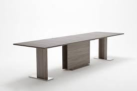 Wir haben hier noch modernes skandinavisches design zugegeben und so konnte der tisch måne black ii entstehen. Esstisch Ausziehbar 3m