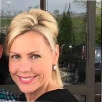 Deb Mcelroy's Instagram, Twitter & Facebook