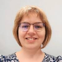 80+ “Estelle” profil