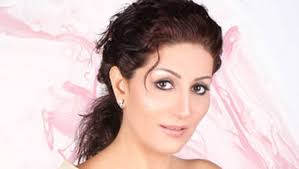 Wafaa Amer shoots for 'Kariokka'