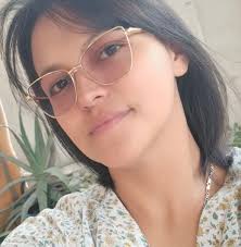 Prueba que no estás enamorad@ mostrando tus 4 emojis recientes 🤤🍺🤪💅🏼