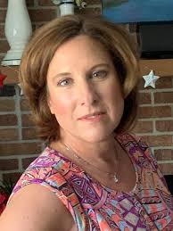 Watching Danielle-the-fish-whisperer is mesmerizing.