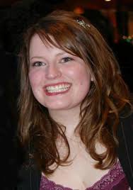 Gillian Docherty (@huneysix)