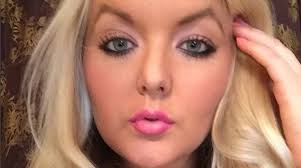 USA. Wizyty na solarium zostawiły Jade Thrasher z dziurą w nosie