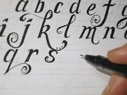 How to draw fancy letter c. Lower Case Fancy Letters How To Prepare The Lines Before Drawing The L Fancy Letters Fancy Writing Calligraphy Tutorial