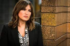 Click to download episode 12 in mp4 format (7937 downloads). Law Order Svu Season 19 Episode 12 Review Info Wars Tv Fanatic
