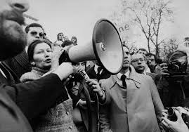La triste nouvelle a été confirmée à l'afp par l'avocat jean veil, un des fils du couple. Droits Des Femmes Ce Que Simone Veil A Fait Pour Les Droits Des Femmes Elle