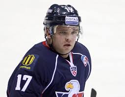Takhle pařil trončinský se slavnými kumpány na mácháči. Cesky Hokejista Marek Troncinsky Zomrel Vo Veku 32 Rokov
