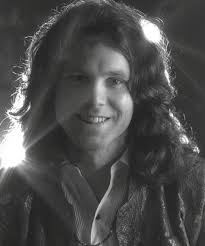RARE PHOTO OF JIM MORRISON LOOKING HAPPY.