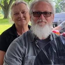 Does anyone remember Papa T's restaurant in Delaware, OH?