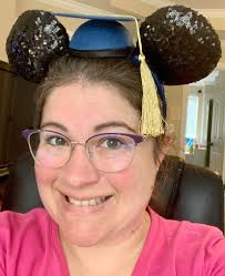 What are the differences between standard and view rooms at Port Orleans?