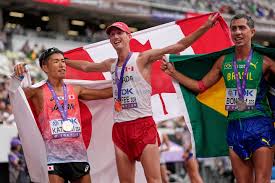 Evan Dunfee makes history ?⁣ He takes gold at the World Athletics  Championships, becoming Team Canada's first-ever world champion race  walker. ?? ⁣ ⁣ - ⁣ ⁣ Evan Dunfee entre dans l'histoire