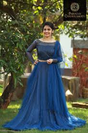 Pin By Neeraja Nair On Lehangas Bride Reception Dresses Indian Wedding Outfits Kerala Engagement Dress