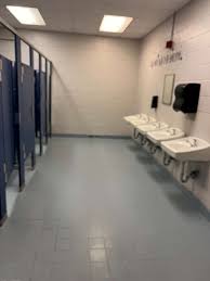 ADDENDUM DATE: April 4, 2024 PROJECT: Northwoods Park Middle School  Gymnasium & Renovation 904 Sioux Dr. Jacksonville, NC 28