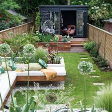 Modern backyard garden fountains water features. 46 Small Garden Ideas Decor Design And Planting Tips For Tiny Outdoor Spaces
