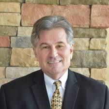 Advance Your Career: From Front Desk Agent to Hotel Manager