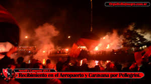 El ex jugador, campeón en 2013 con el tata martino, regresó al club para gerenciar el fútbol de manera integral newells: Newells Campeon 2013 Recibimiento En Aeropuerto Caravana Por Pellegrini Orgullorojinegro Com Ar Youtube