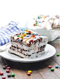 These desserts will leave your sweet tooth very happy! 5 Ingredient Ice Cream Sandwich Cake The Seasoned Mom