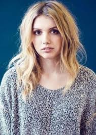 Hannah Abbot's Instagram, Twitter & Facebook