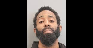 Tony D. Earls Fatally Shot Arlene Alvarez: Houston Police