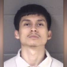 Man sentenced to over 9 years after shooting into 3 homes, injuring Cúrate  employee