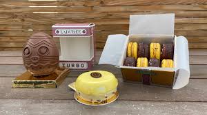 Chocolats Et Patisseries De Paques 2020 Chez Laduree Patisserie De Paques Chocolat Paques