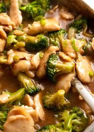 Chicken Broccoli Stir Fry Extra Saucy Recipe Chicken Broccoli Stir Fry Broccoli Stir Fry Recipetin Eats