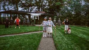 It was designed by architect philip johnson as his own residence. How Eccentric Architect Philip Johnson Influenced Fashion S Most Famous Designers British Vogue