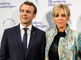 Meet brigitte trogneux macron aka brigitte macron; Emmanuel Macron Fete Ses 40 Ans Au Chateau De Chambord Jean Luc Melenchon Indigne
