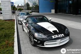 Maybe you would like to learn more about one of these? Dodge Viper Srt 10 Roadster 2003 20 Juni 2020 Autogespot